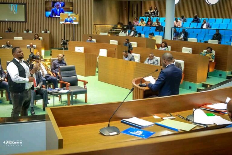 WhatsApp Image 2025-11-12 à 16.07.08_21d4e54a